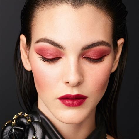 chanel makeup fall 2020 collection|chanel makeup buy online.